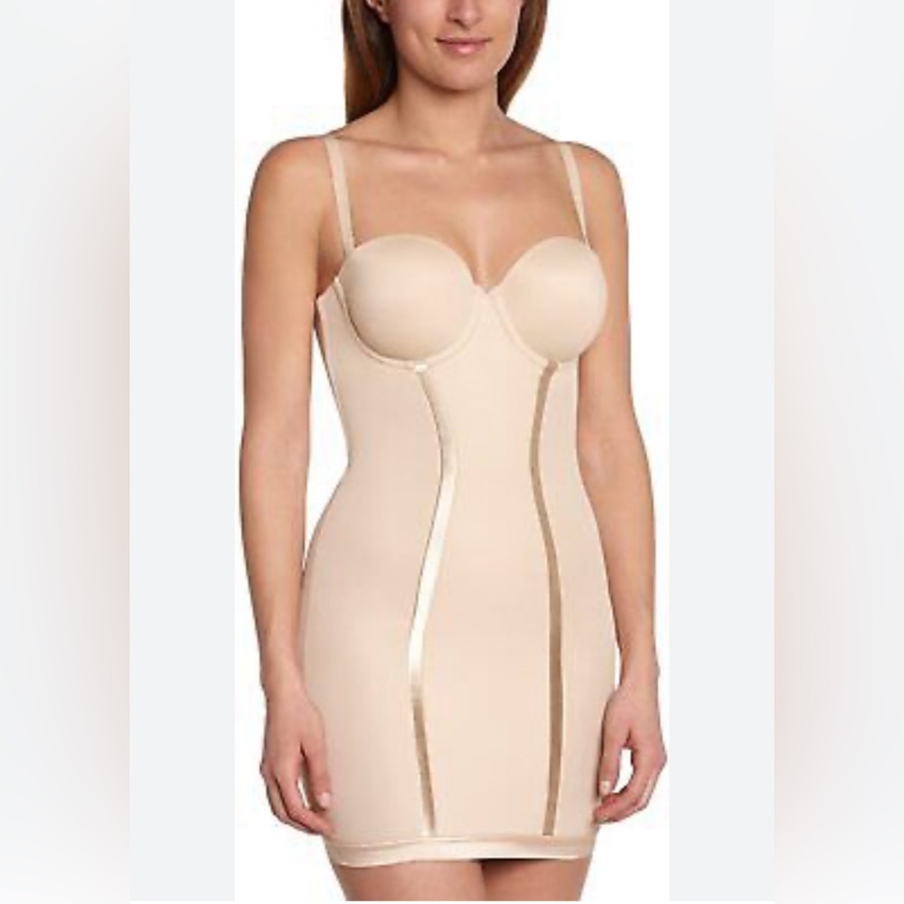 Maidenform flexes full slip shapewear